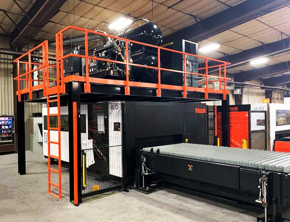 Antresola nad laserem Mazak